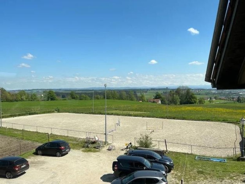Galeriebild heFeqhZUnE.jpg