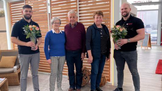 KIPF Fenster. Türen. OutdoorLiving. GmbH Unternehmen KIPF Fenster. Türen. OutdoorLiving. GmbH