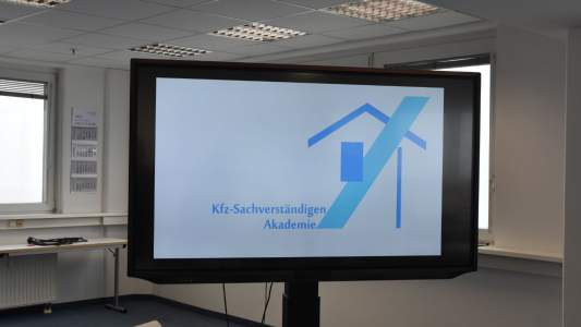 Unternehmen Keyhan Tas KFZ Sachverständigen Akademie