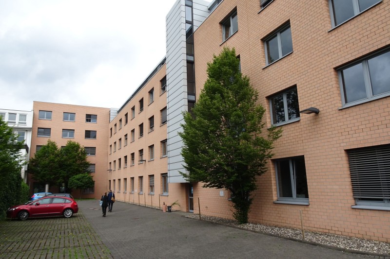 Galeriebild AwA854K0AU.jpg