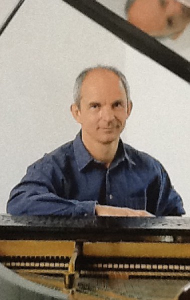 Klavierunterricht & Pianist Felix Bronner Unternehmen Klavierunterricht & Pianist Felix Bronner