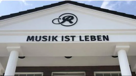 Unternehmen Rohlfing Musik GmbH & Co. KG